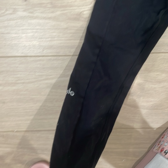 Alo 7/8 HIGH-WAIST CHECKPOINT LEGGING - BLACK × 1 - Picture 2 of 3